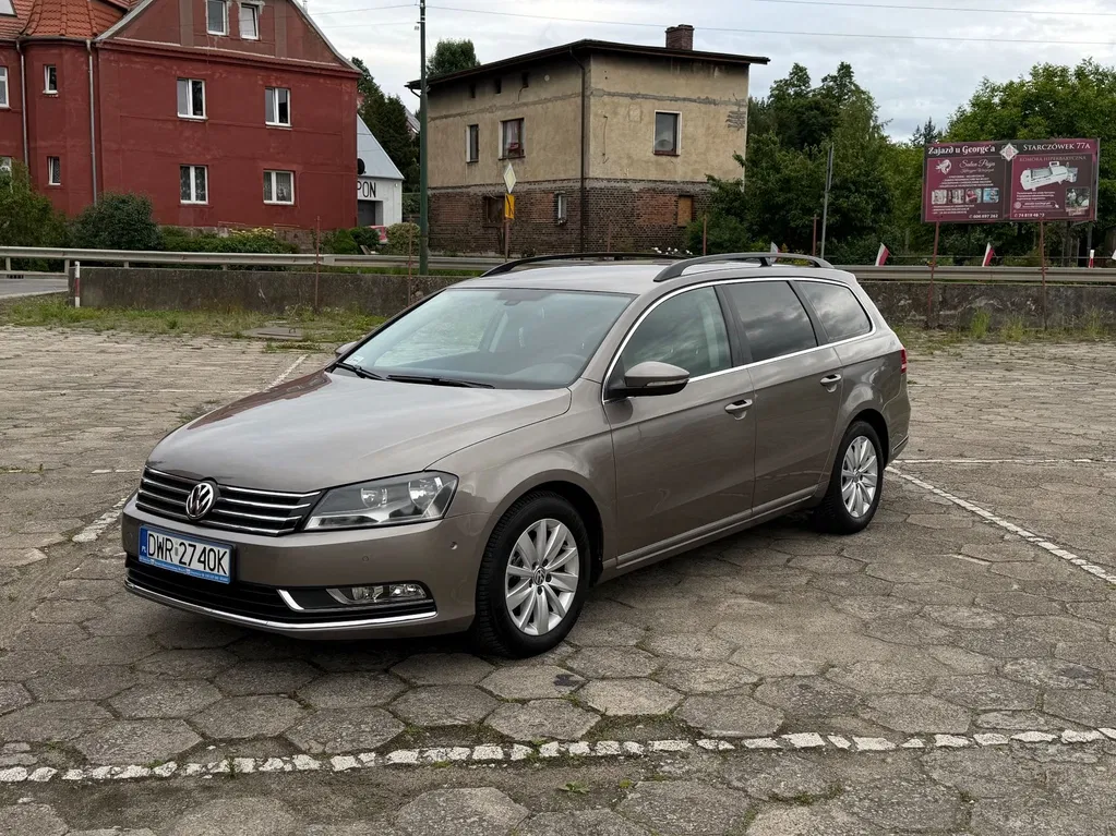 Zdjęcie: 2010 Volkswagen Passat