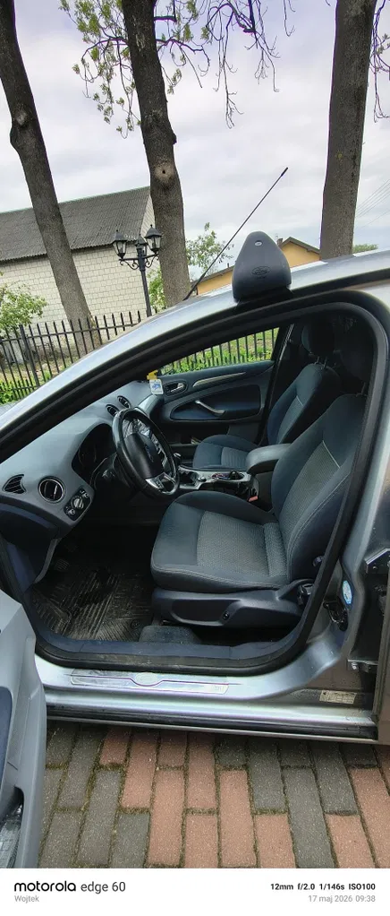 Zdjęcie: 2010 Ford Mondeo