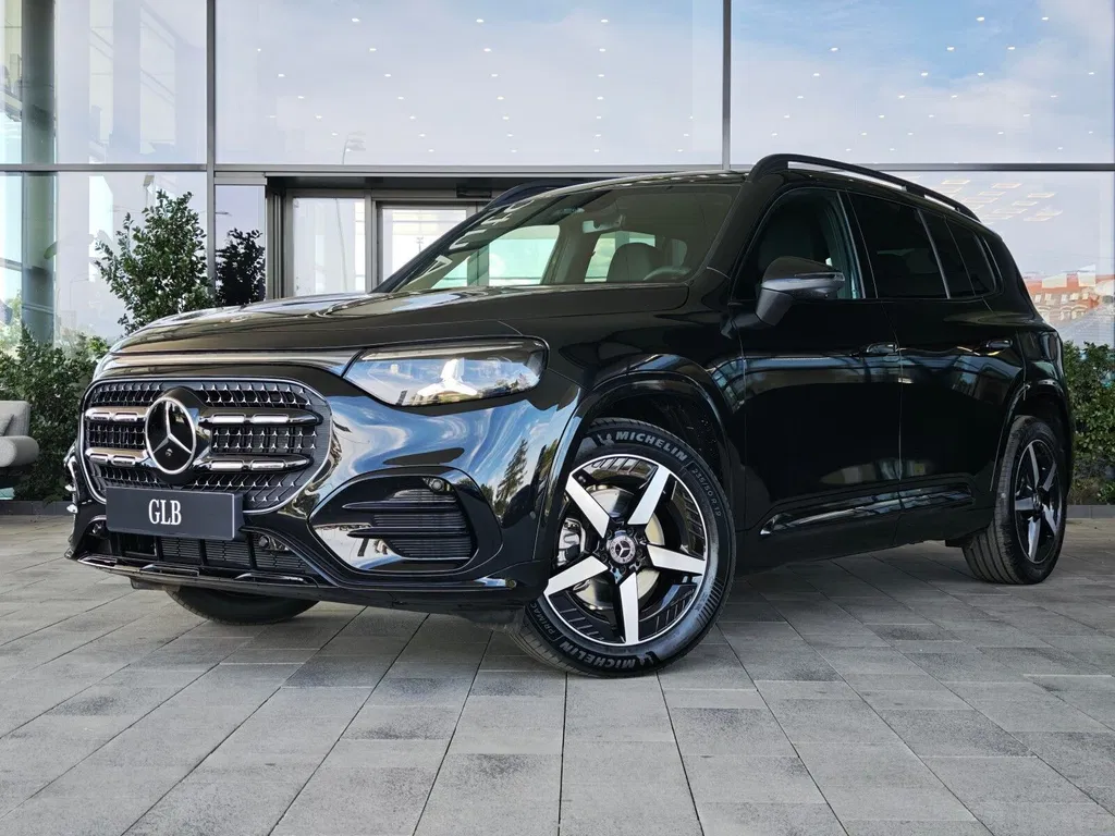 Zdjęcie: 2026 Mercedes-Benz GLB