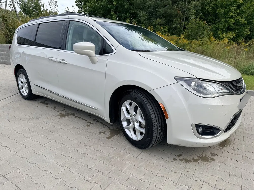 Zdjęcie: 2017 Chrysler Pacifica