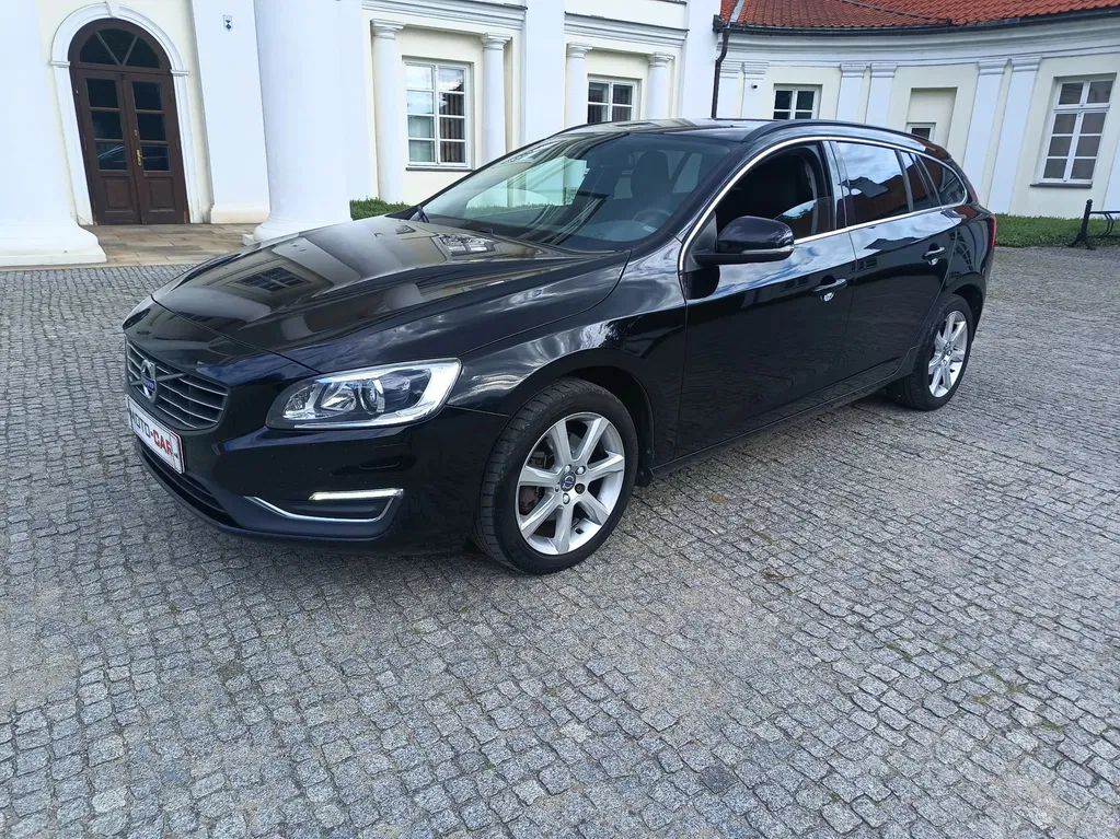Zdjęcie: 2016 Volvo V60