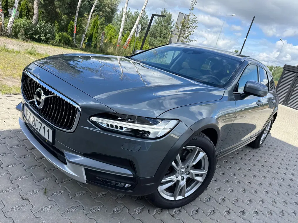 Zdjęcie: 2017 Volvo V90 Cross Country