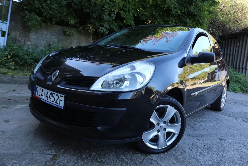 Zdjęcie: 2006 Renault Clio