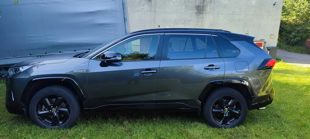 Zdjęcie: 2021 Toyota RAV-4