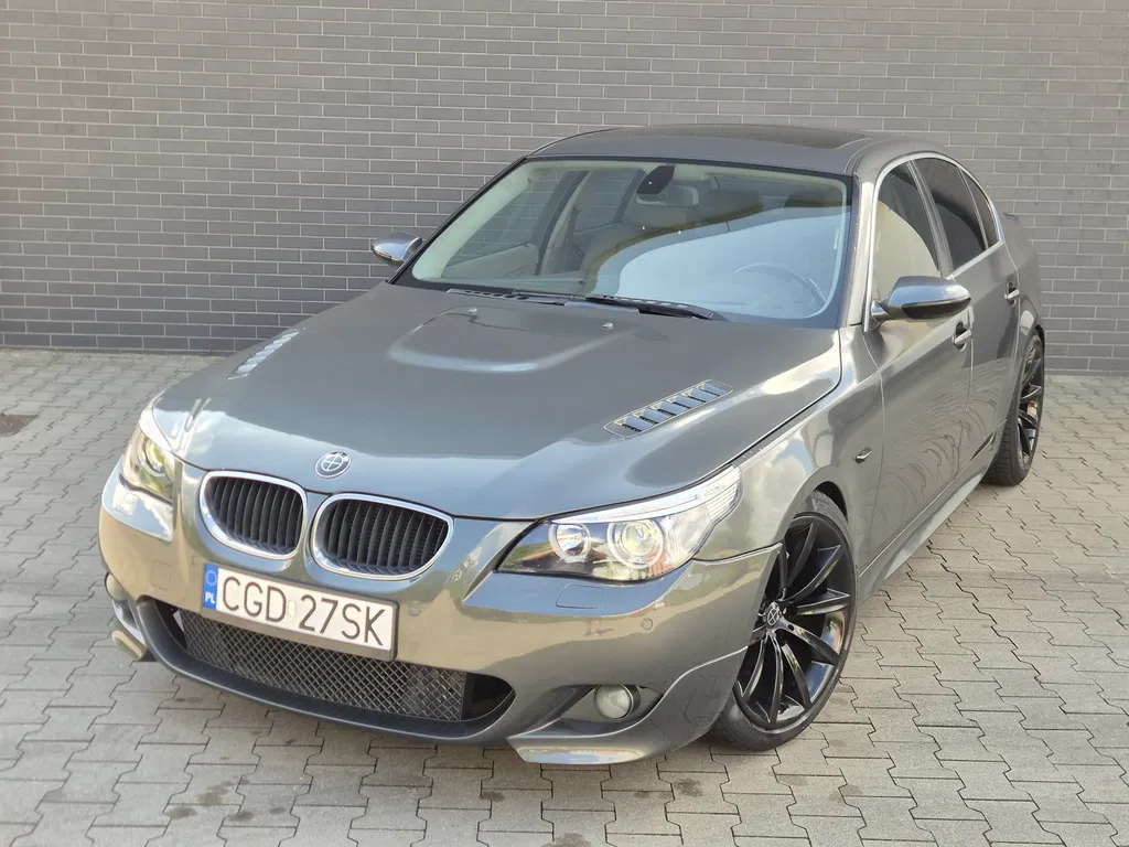 Zdjęcie: 2004 BMW Seria 5
