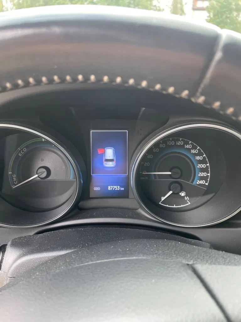 Zdjęcie: 2015 Toyota Auris