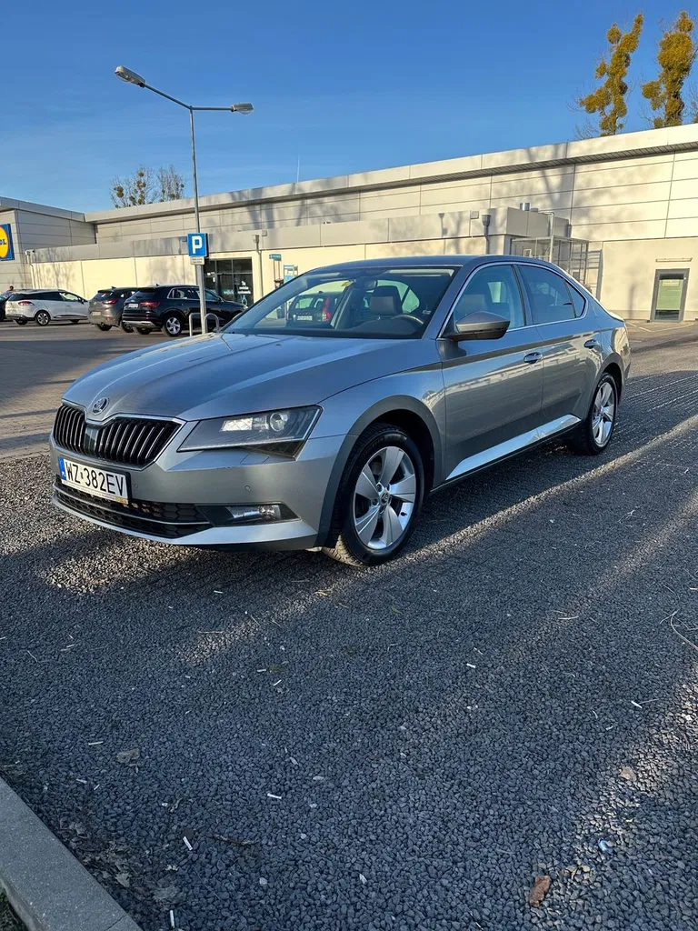 Zdjęcie: 2017 Skoda Superb