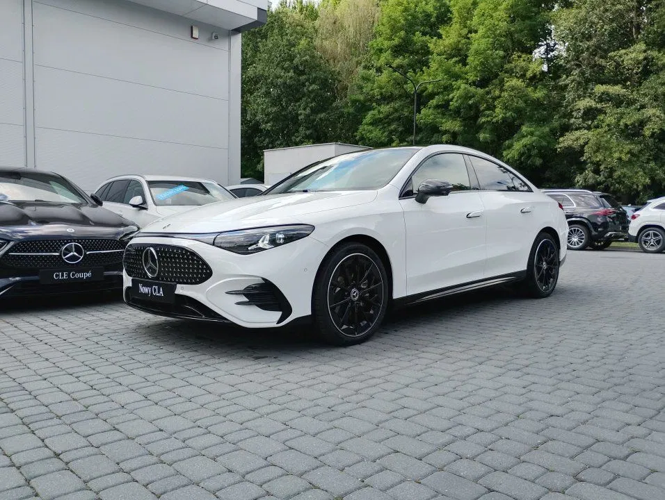 Zdjęcie: 2026 Mercedes-Benz CLA