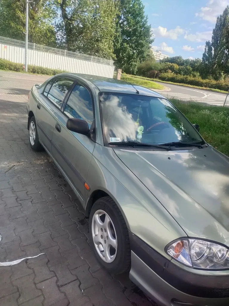 Zdjęcie: 2002 Toyota Avensis