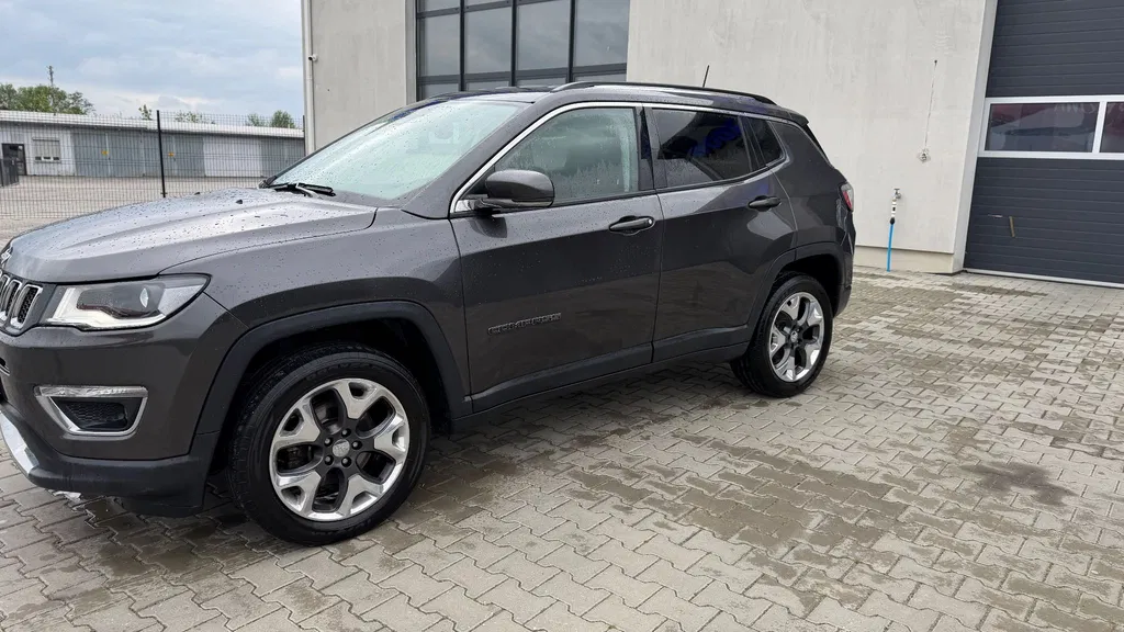 Zdjęcie: 2018 Jeep Compass