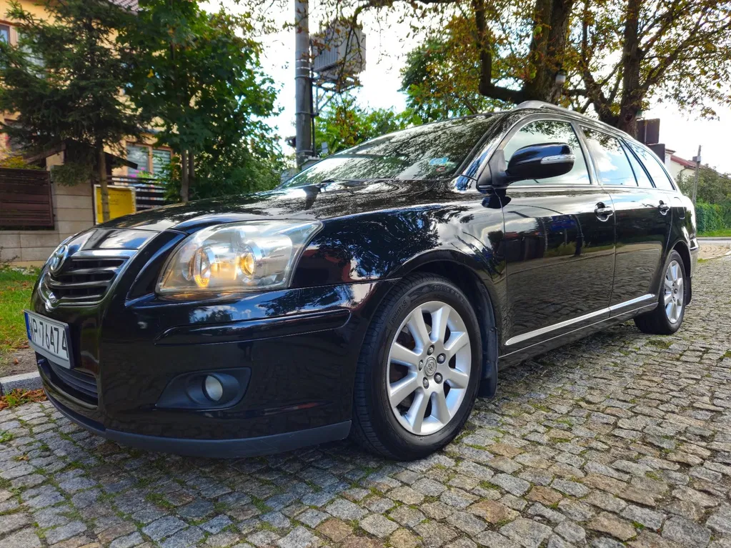 Zdjęcie: 2006 Toyota Avensis