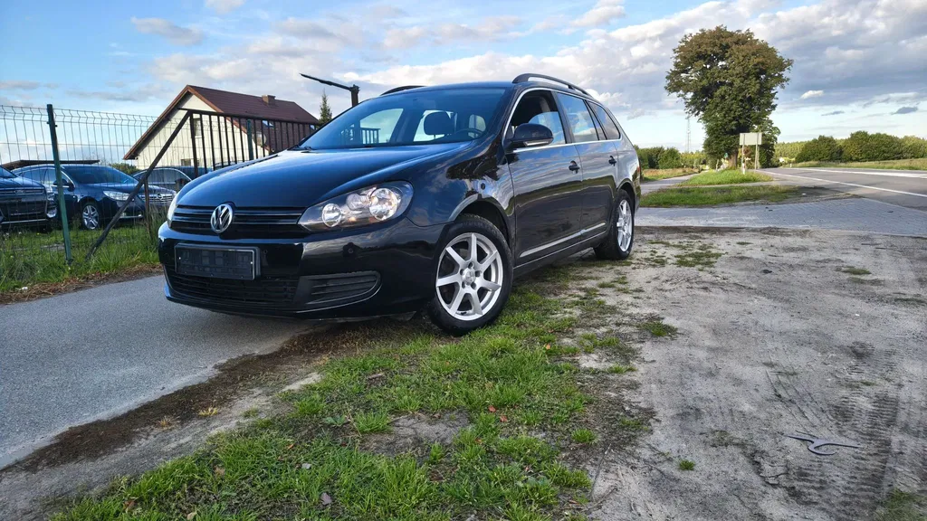 Zdjęcie: 2010 Volkswagen Golf
