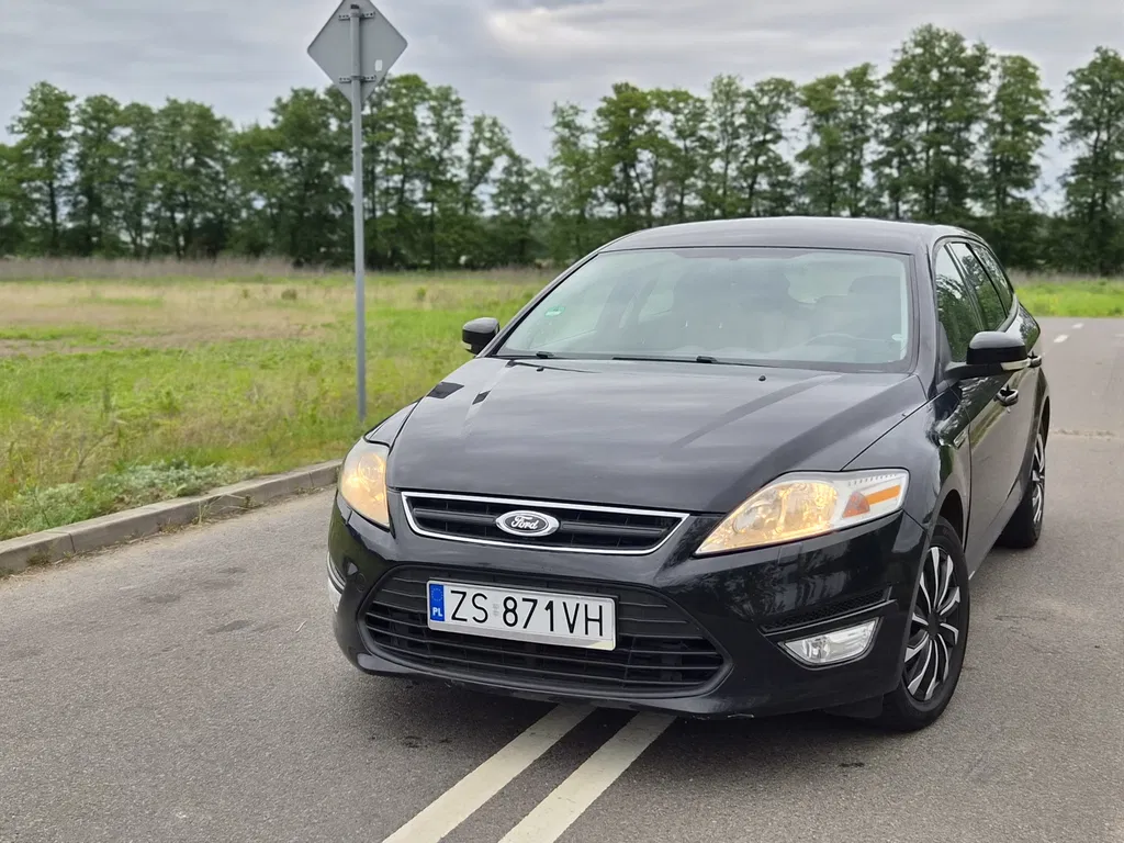 Zdjęcie: 2011 Ford Mondeo