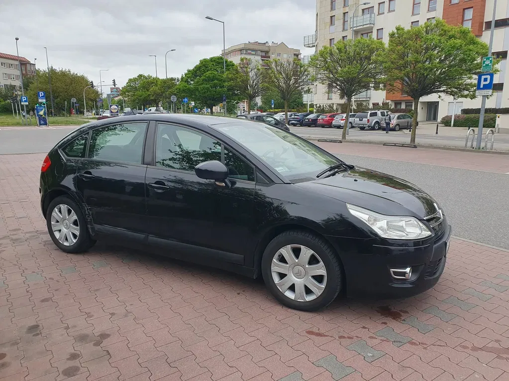 Zdjęcie: 2010 Citroen C4