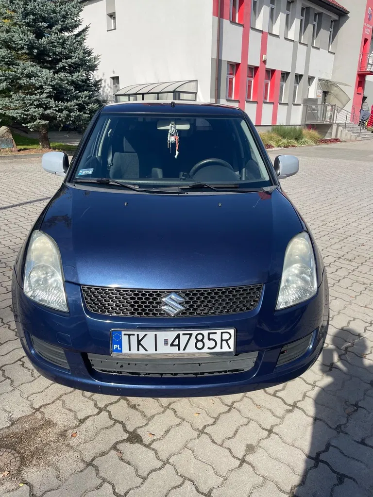 Zdjęcie: 2005 Suzuki Swift