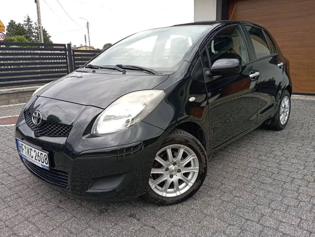 Zdjęcie: 2011 Toyota Yaris