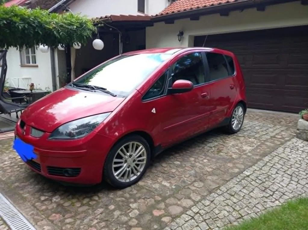 Zdjęcie: 2008 Mitsubishi Colt