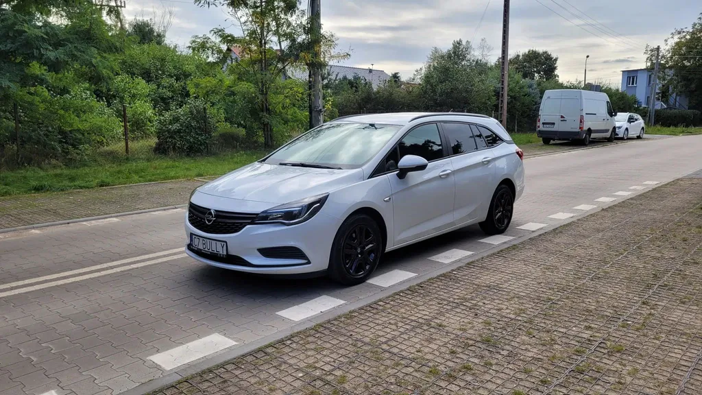 Zdjęcie: 2018 Opel Astra