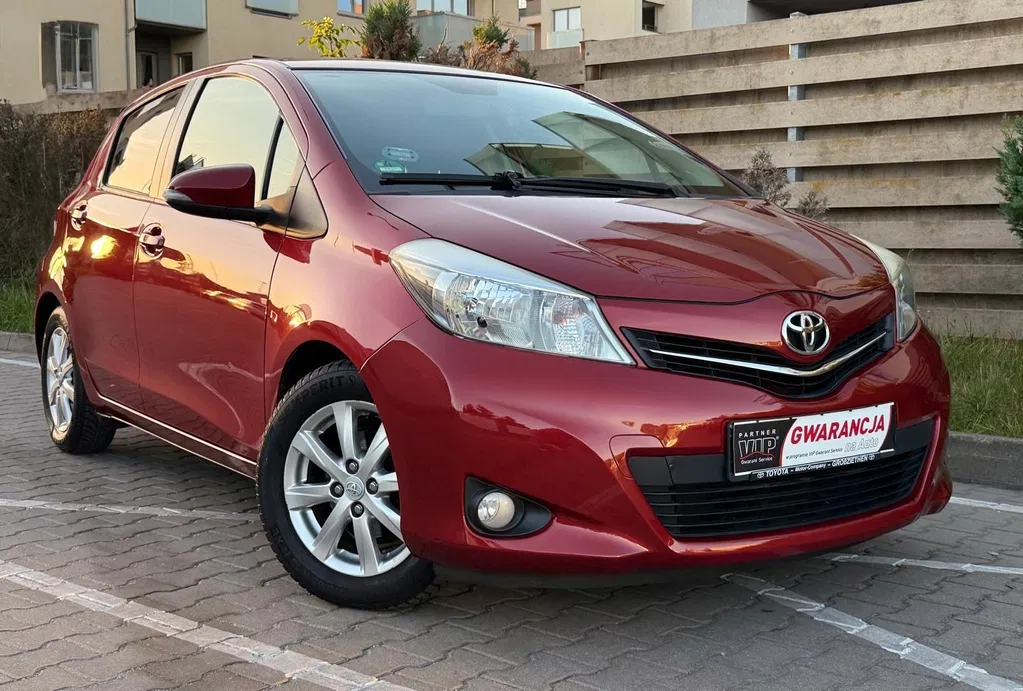 Zdjęcie: 2012 Toyota Yaris