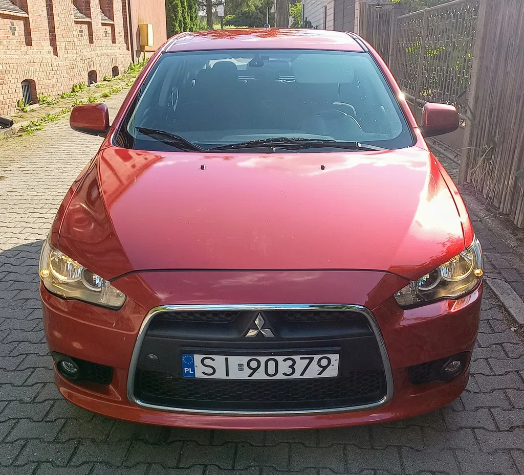 Zdjęcie: 2010 Mitsubishi Lancer