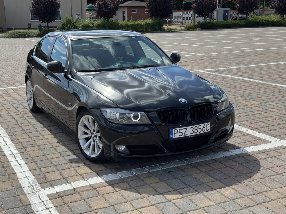 Zdjęcie: 2011 BMW Seria 3