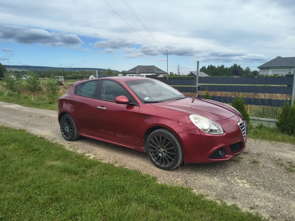Zdjęcie: 2011 Alfa Romeo Giulietta