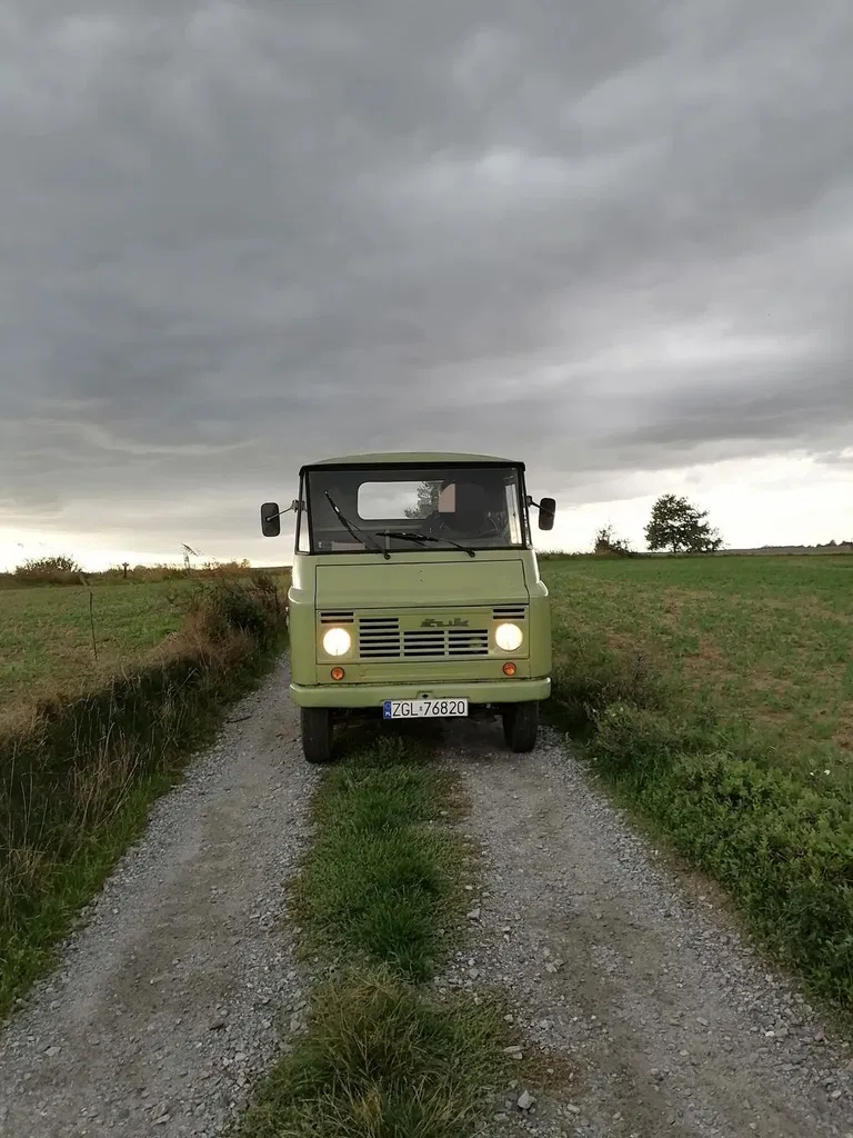 Zdjęcie: 1991 Pozostałe osobowe