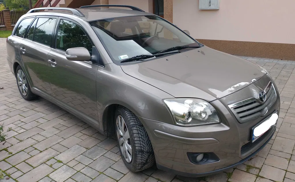 Zdjęcie: 2006 Toyota Avensis