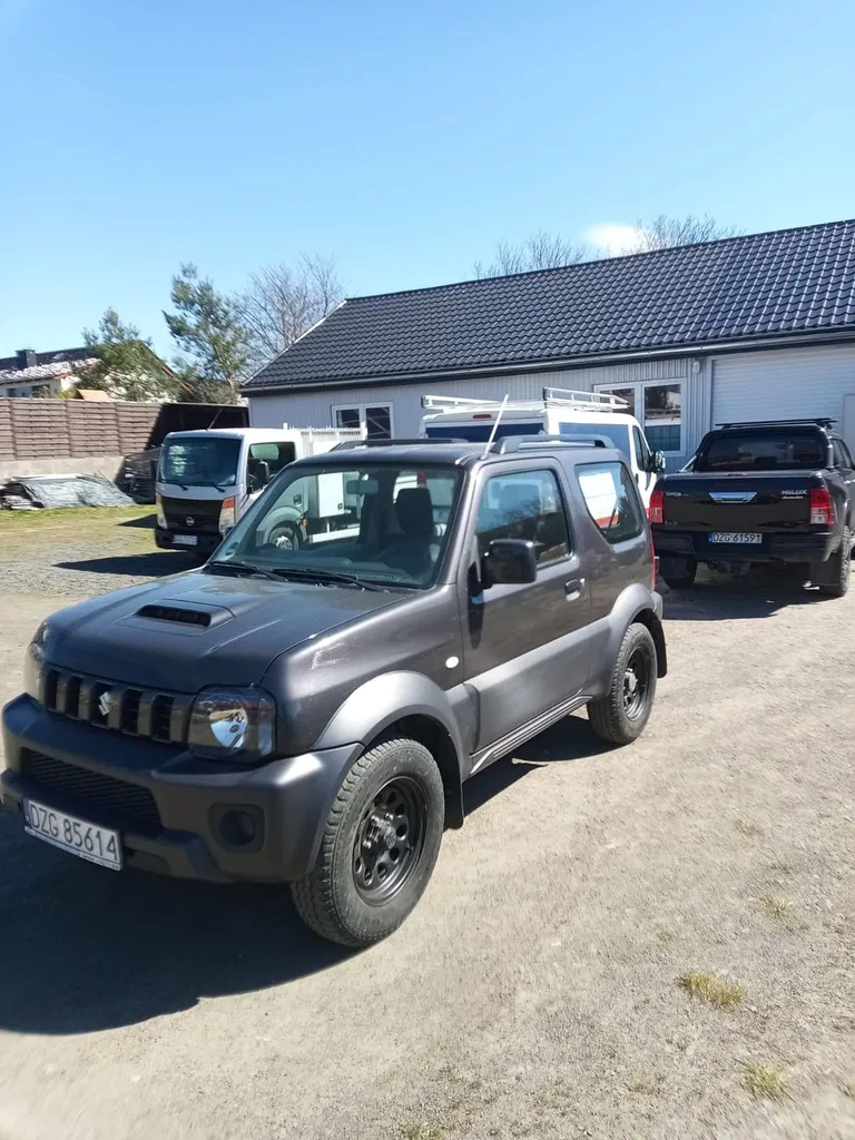 Zdjęcie: 2013 Suzuki Jimny