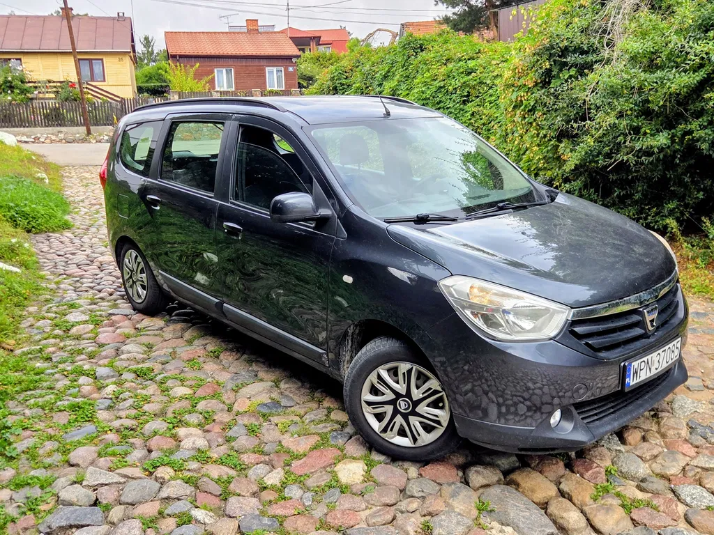 Zdjęcie: 2013 Dacia Lodgy