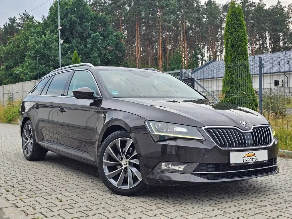 Zdjęcie: 2015 Skoda Superb