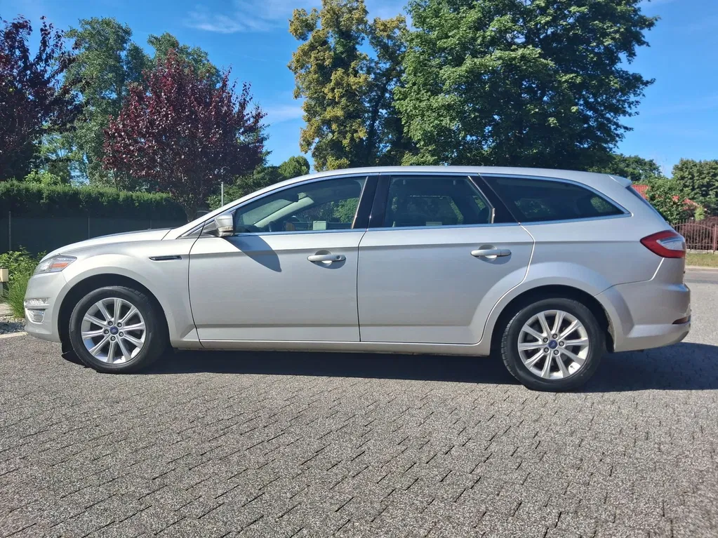 Zdjęcie: 2011 Ford Mondeo
