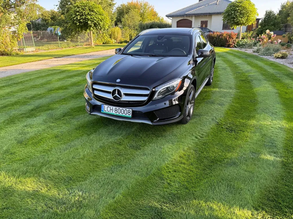 Zdjęcie: 2016 Mercedes-Benz GLA