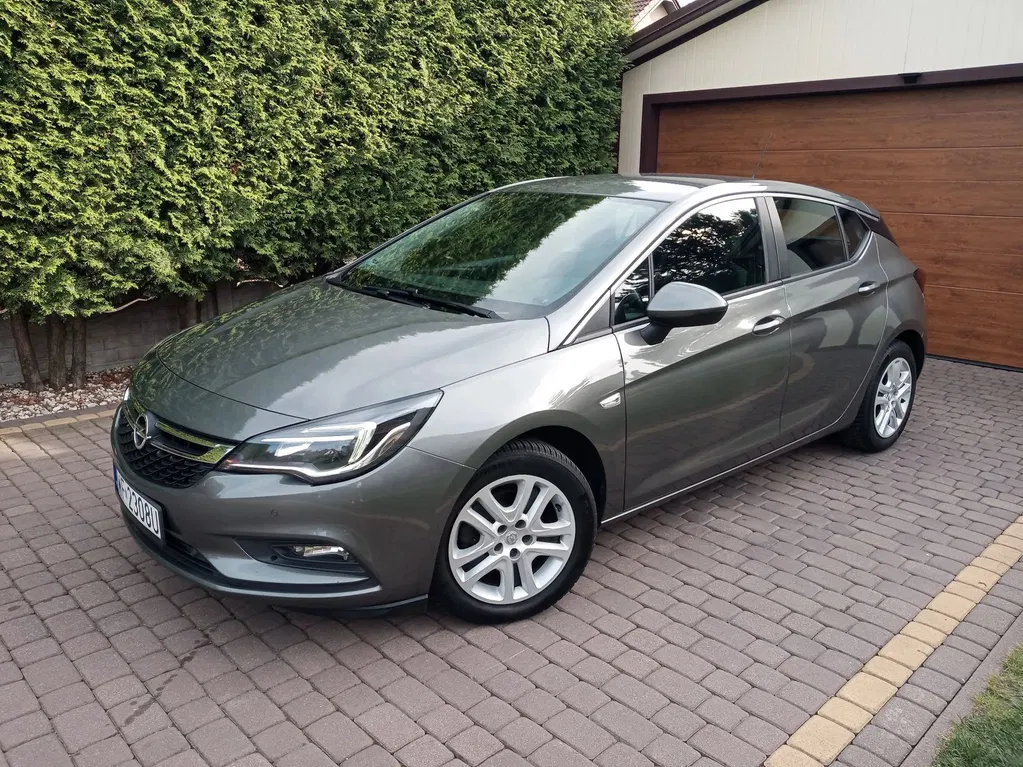 Zdjęcie: 2019 Opel Astra