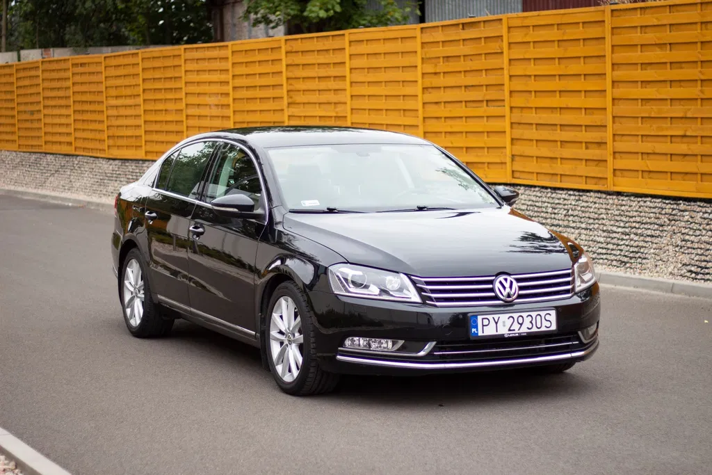 Zdjęcie: 2011 Volkswagen Passat