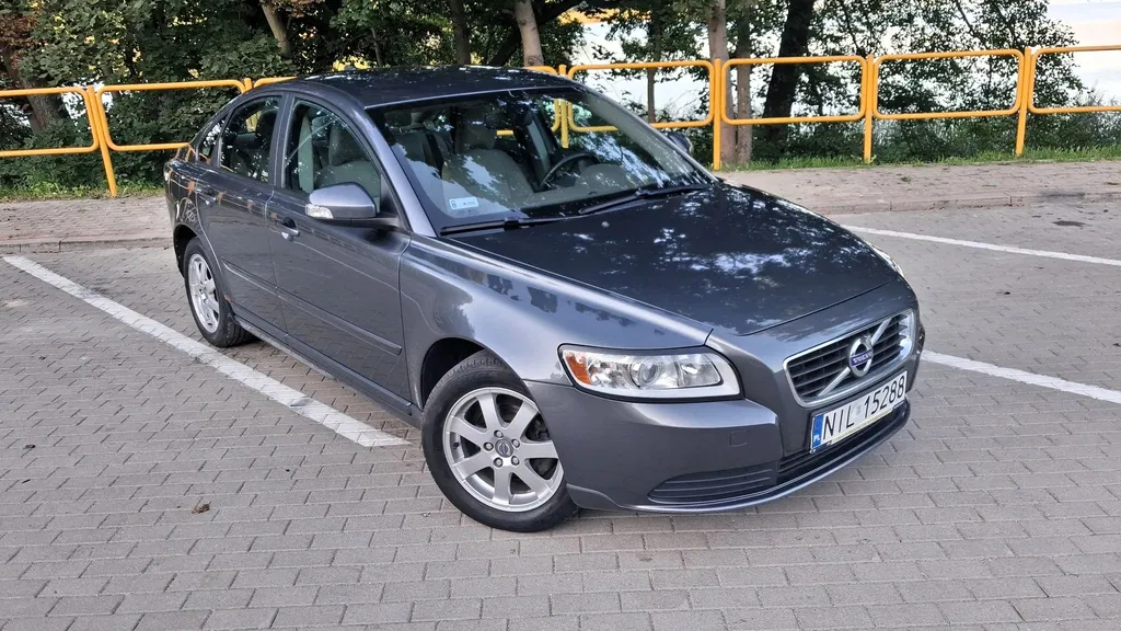 Zdjęcie: 2012 Volvo S40