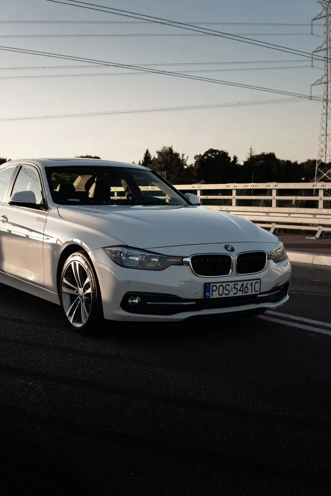 Zdjęcie: 2016 BMW Seria 3