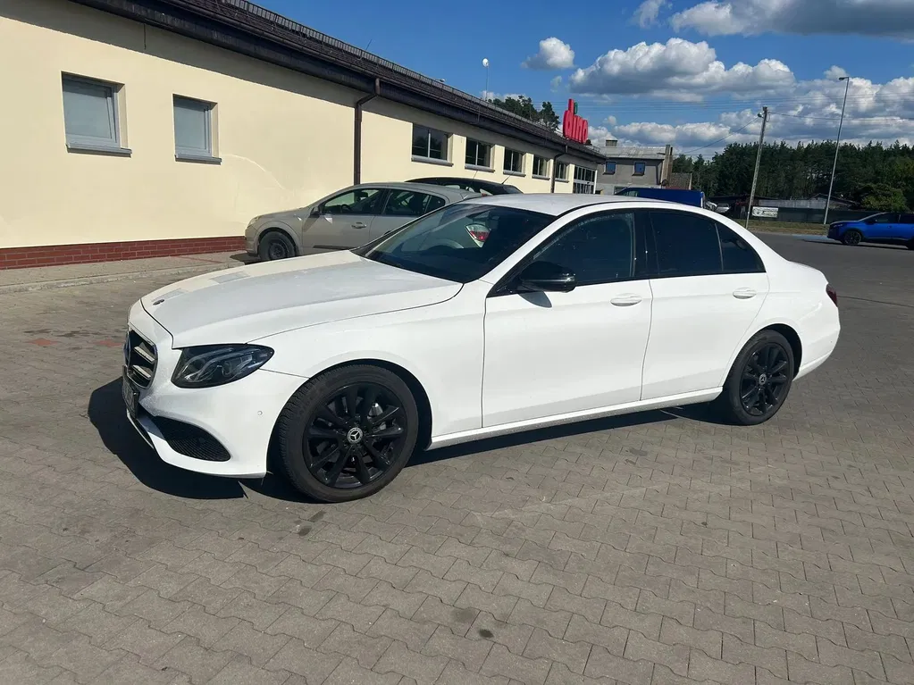 Zdjęcie: 2018 Mercedes-Benz E Klasa