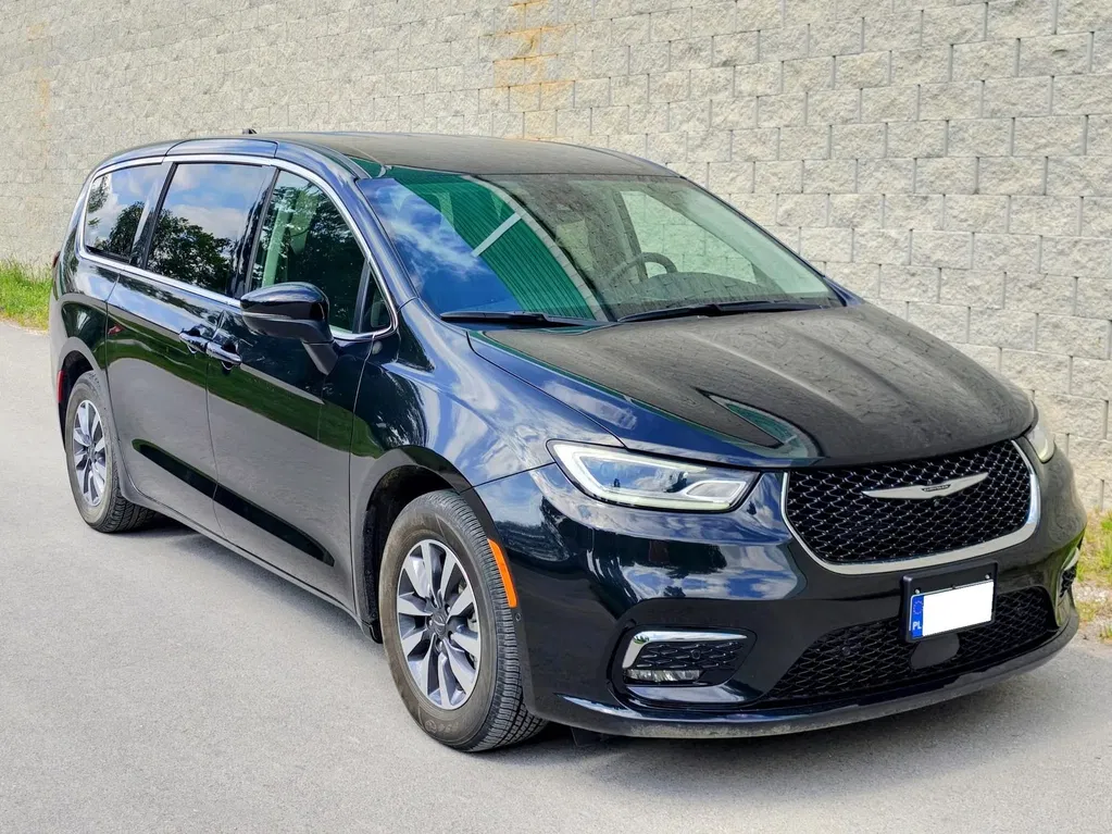 Zdjęcie: 2023 Chrysler Pacifica