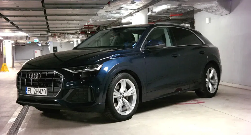 Zdjęcie: 2023 Audi Q8
