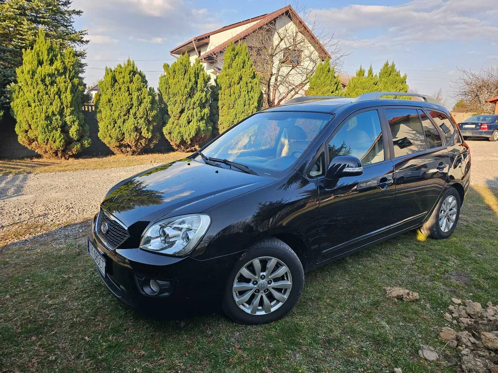 Zdjęcie: 2011 Kia Carens
