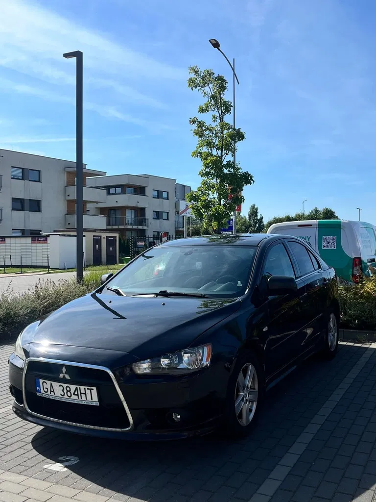 Zdjęcie: 2010 Mitsubishi Lancer