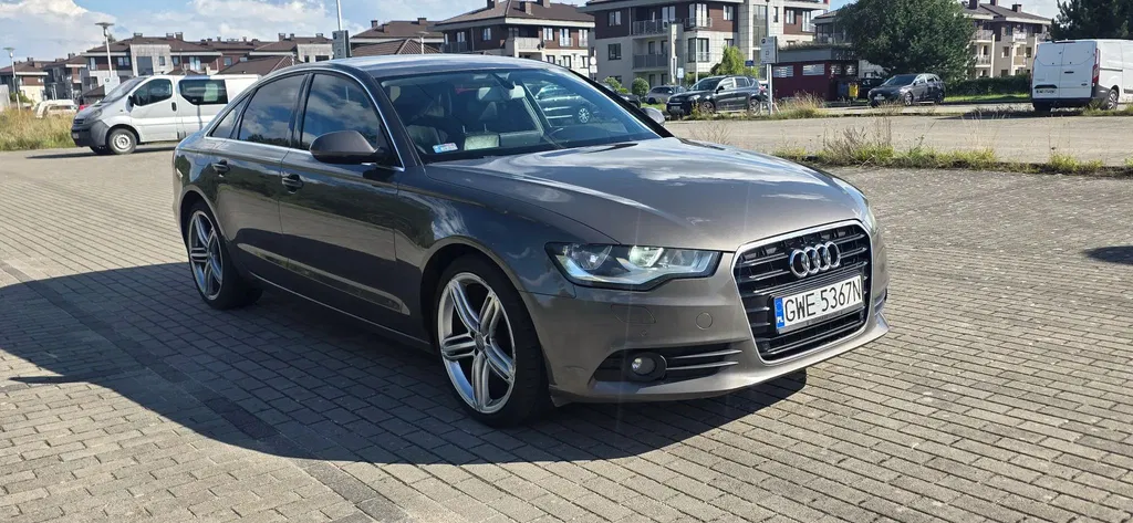 Zdjęcie: 2013 Audi A6 Limousine