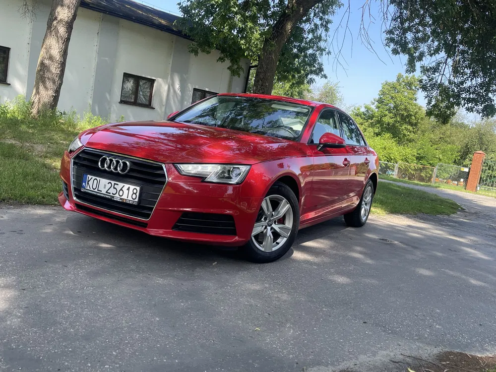 Zdjęcie: 2016 Audi A4Limousine