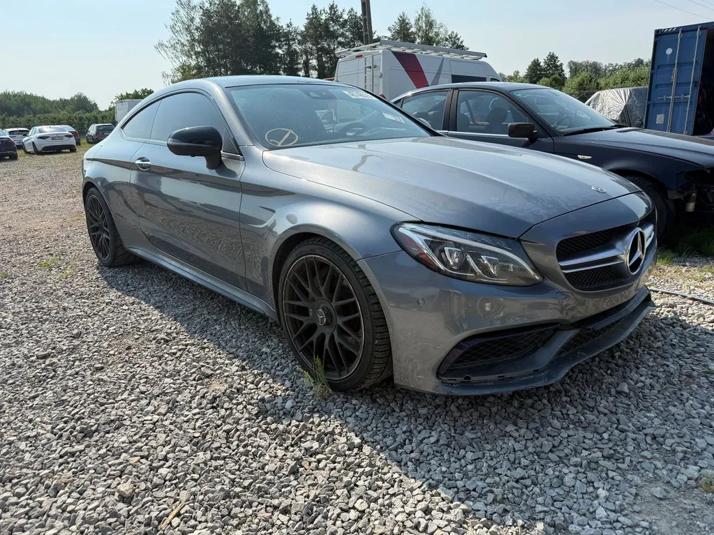 Zdjęcie: 2017 Mercedes-Benz C Klasa