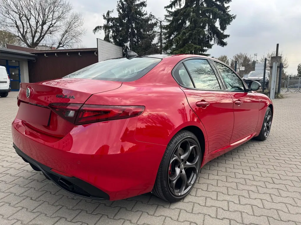 Zdjęcie: 2022 Alfa Romeo Giulia