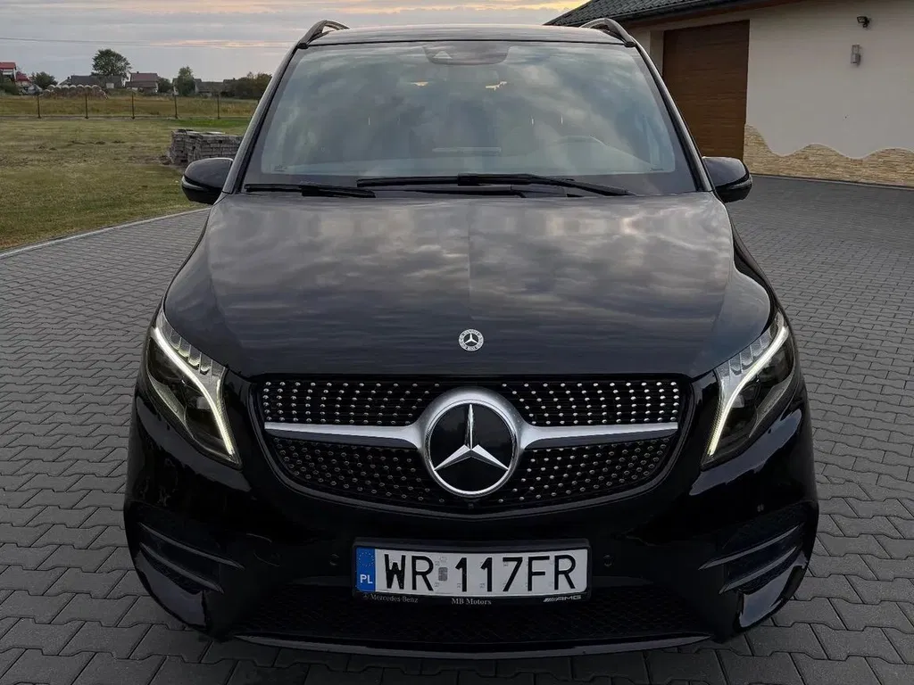 Zdjęcie: 2022 Mercedes-Benz V klasa