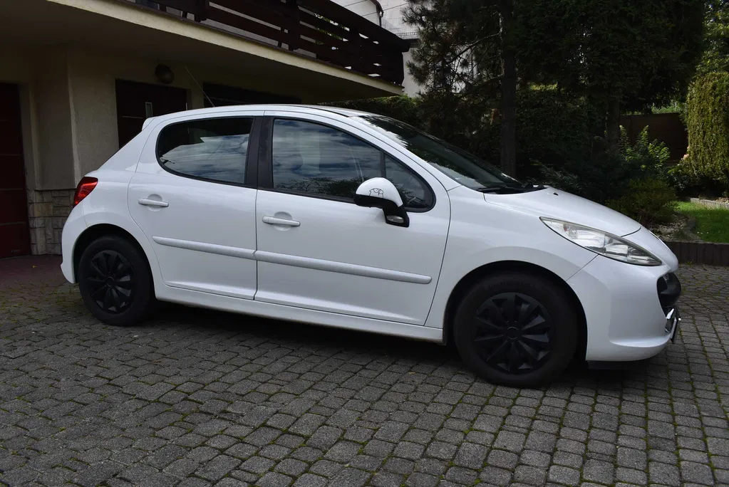 Zdjęcie: 2009 Peugeot 207