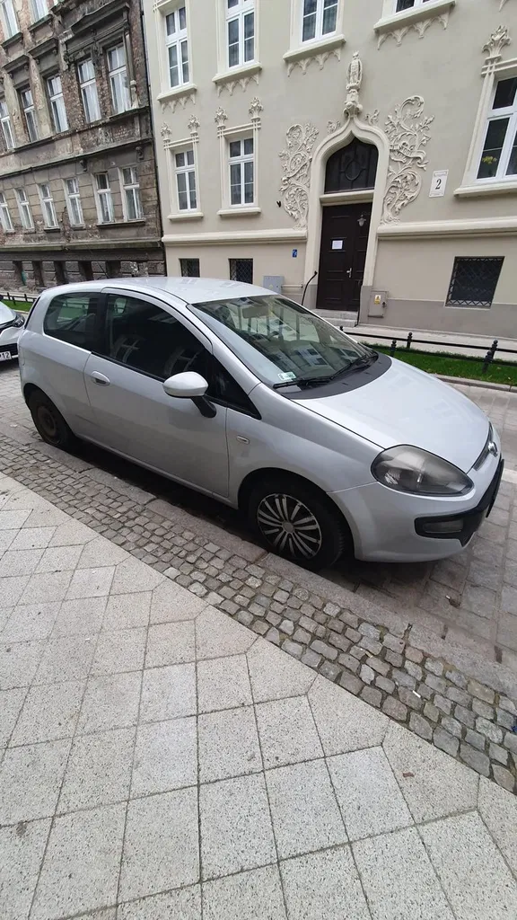Zdjęcie: 2011 Fiat Punto