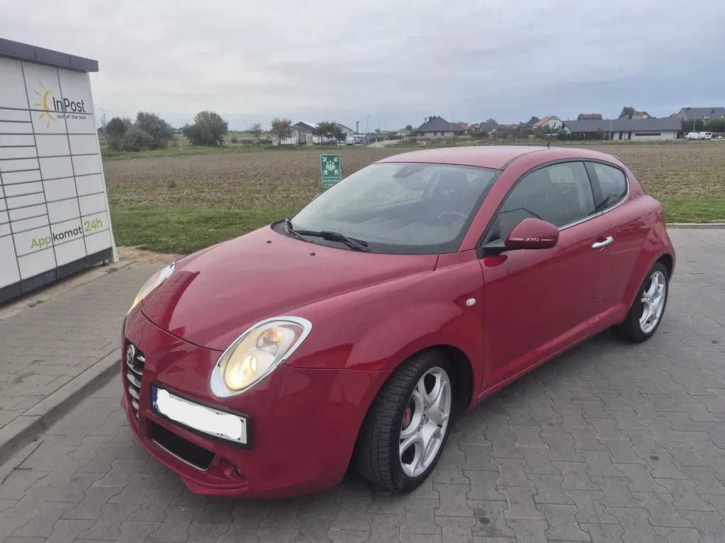 Zdjęcie: 2009 Alfa Romeo Mito